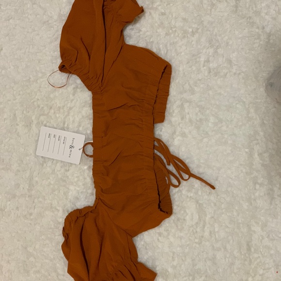 🆕 Dakota Cropped Top Color Cognac Size Small - Picture 4 of 4